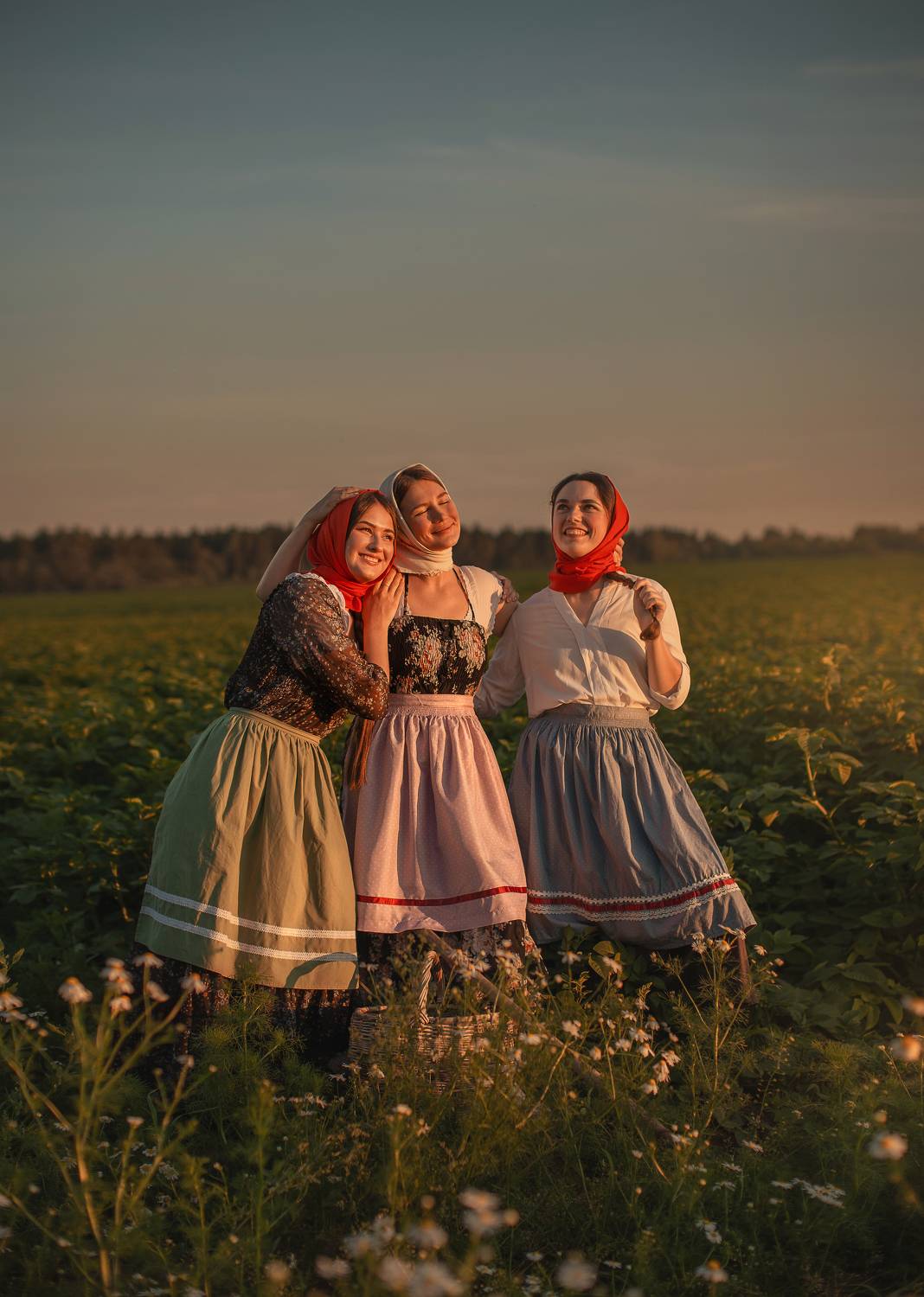 девушка деревня урожай цветы поле любовь солнце лето красота счастье мечты красавица фотография, Шепелева Татьяна