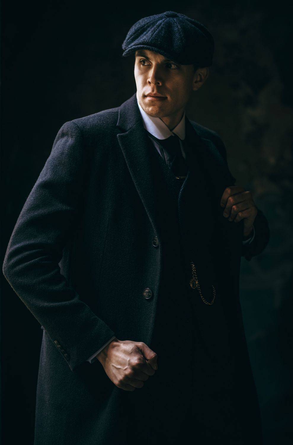 острые козырьки, стилизация, мужчина, костюм, на открытом воздухе, Алексей Плешков