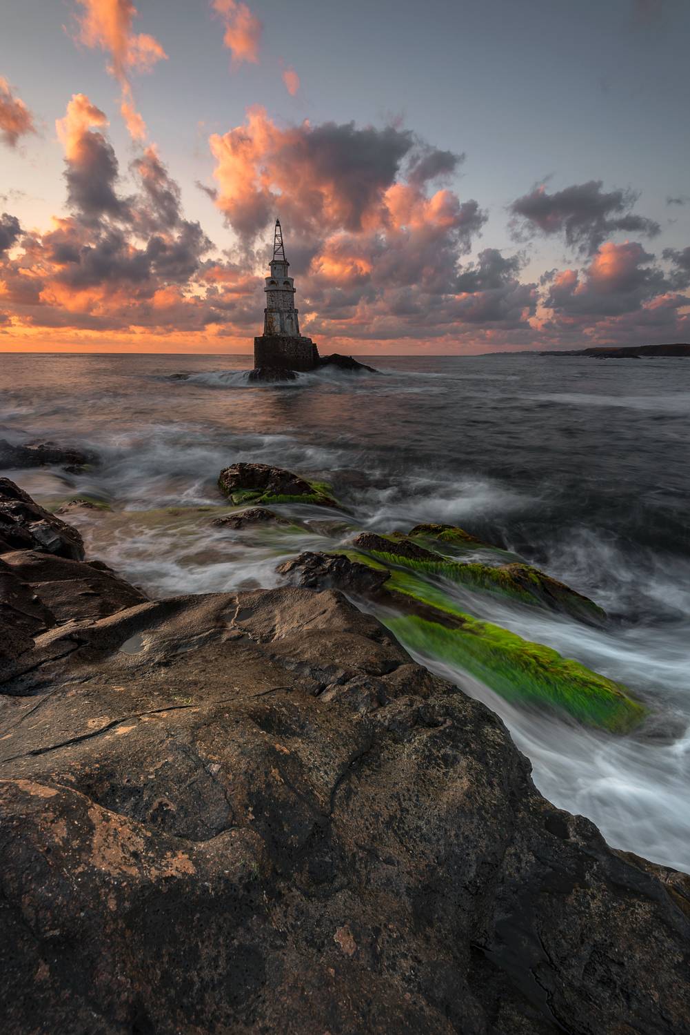 , Mariyana Atanasova - Lucero