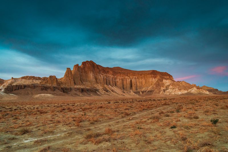 казахстан, мангистау, айракты, долина замков  фото превью