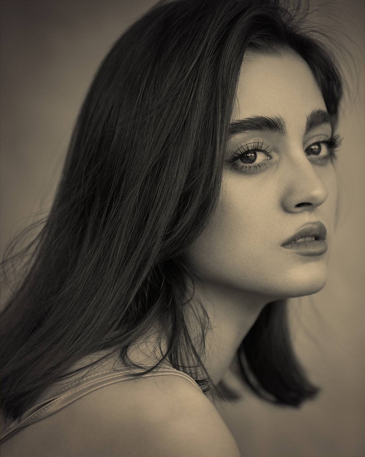 #portrait #fineart #studioshot #dramaticportrait, Morteza Khobzi