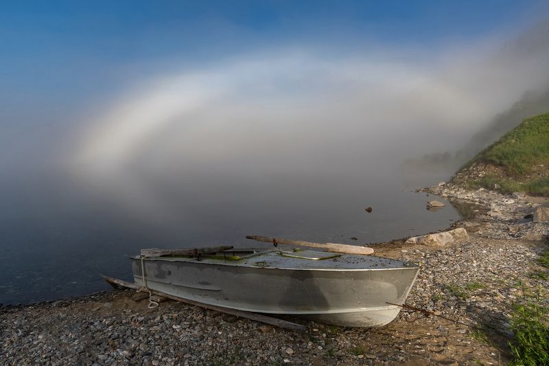 байкал, туман, белая радуга Белая радуга на Байкале фото превью