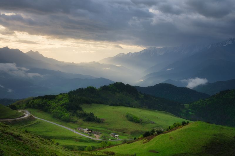 В горах Ингушетии фото превью