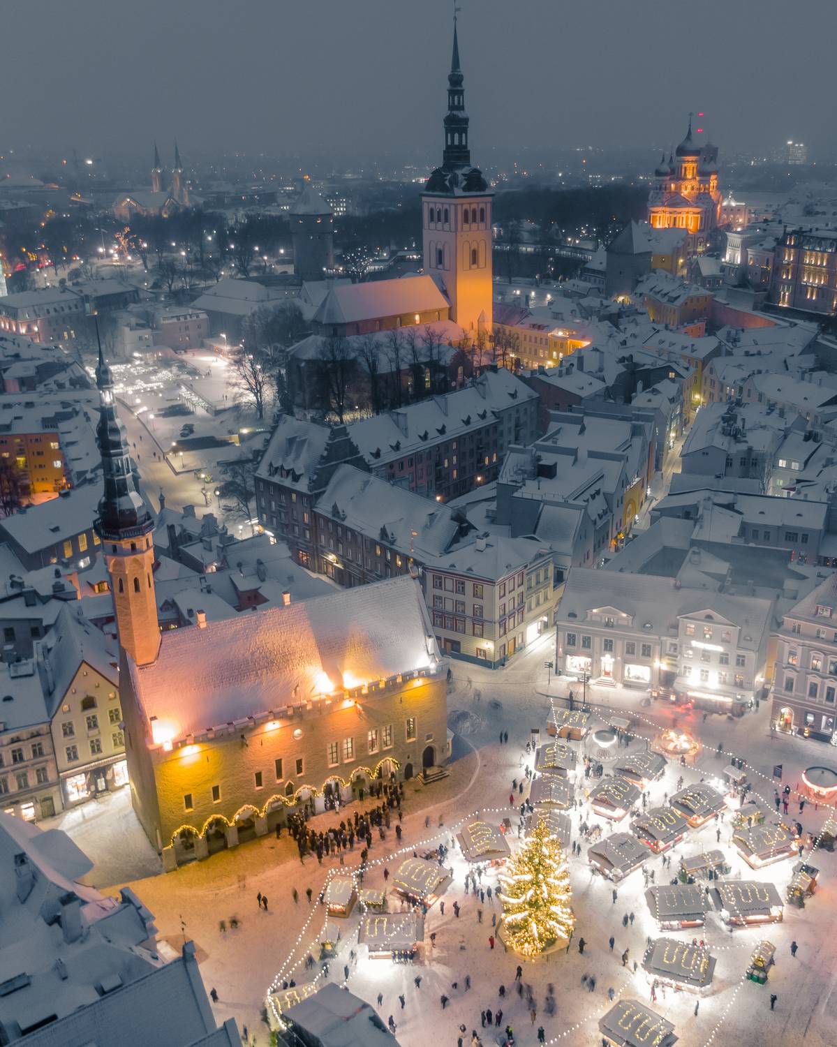 #christmasspirit, #christmas, #christmasmarket, #holidayseason, #beautifuldestinations, #wintermood, #wintermagic, #winterwonderland, #snowsnowsnow, #tallinn, #tallinnoldtown, #tallinngram, #tallinn_city, #visittallinn, #visitestonia, #ilusadeestipaigad, , Nikolai Mordan