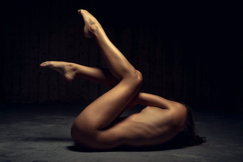 Flesh and bone фото превью