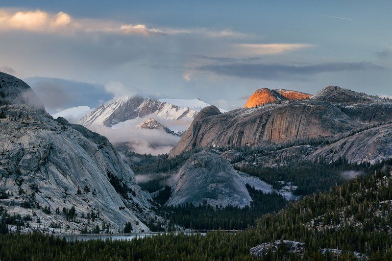 Вид на Tenaya Lake с Olmsted Point фото превью
