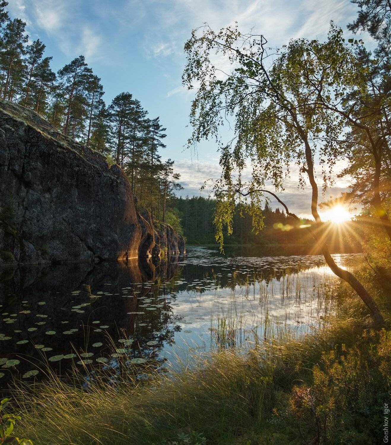 Берег, Закат, Камни, Карелия, Ладога, Лето, Озеро, Пейзаж, Скала, Трава, Горшков Игорь