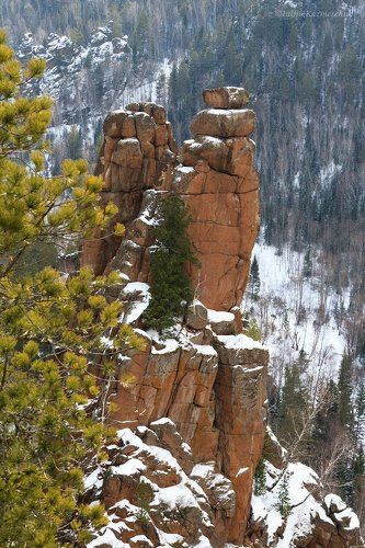 Калтатская галерея. Колокольня.