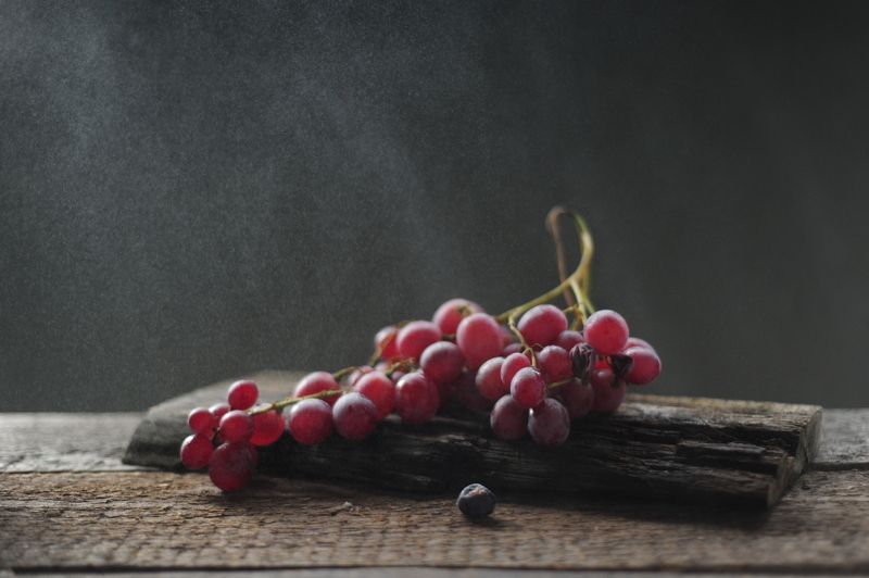 Гроздь винограда. фото превью
