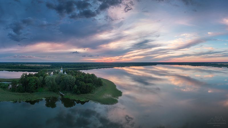 Панорама Череменецкого озера фото превью