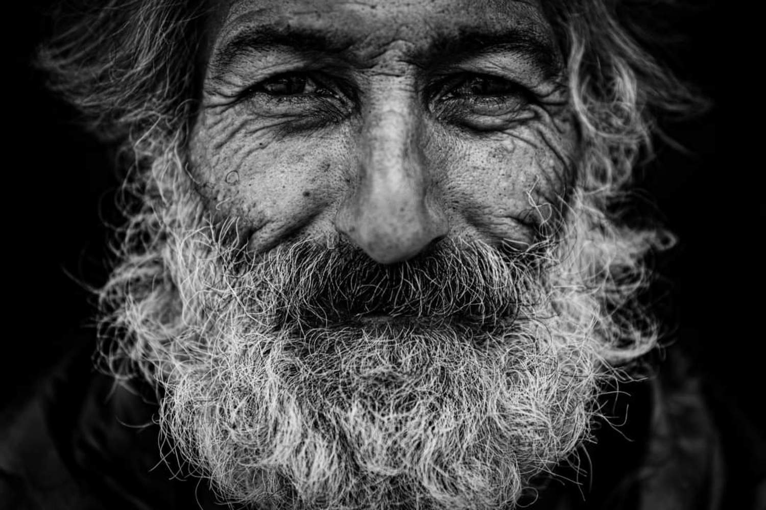 portrait, portraits, male portrait, retrato, retratos, bastian cifuentes araya, periodistafurioso, black and white, black & white, blanco y negro, human, homeless, situacion de calle, in-visibles, invisibles,, Basti&aacute;n Cifuentes Araya