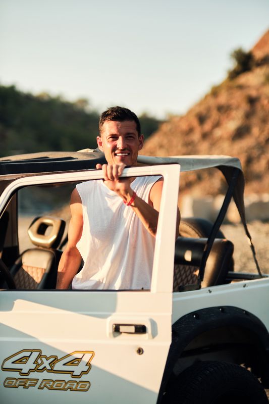 [me] фото превью