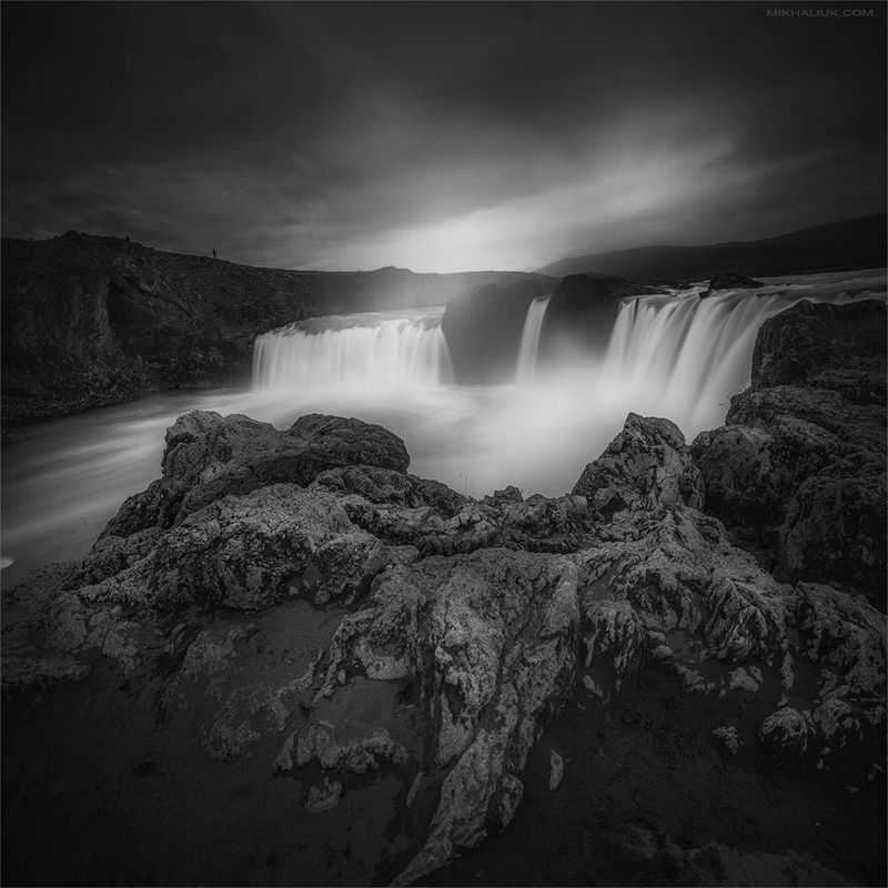 * QI SPACE * B&W photo project фото превью