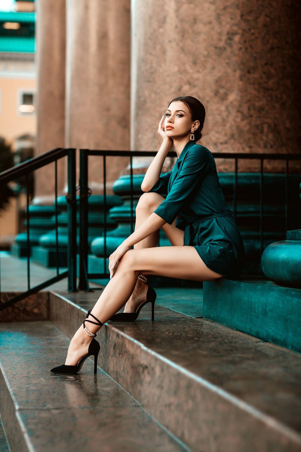 молодая девушка, городской стиль, дворцы, на открытом воздухе, Плешков Алексей