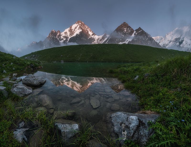 центральный кавказ, кабардино балкария, заповедник, безенги, дыхтау, пик семеновского, баранкош, июль Дыхтау фото превью