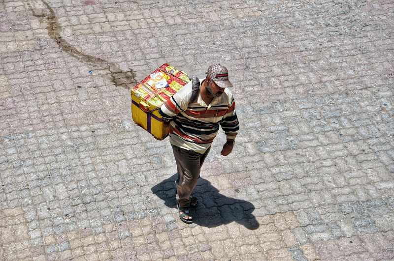 Things melted and his soul melted with them? And no one\'s heart cooled. Sad ice cream seller фото превью