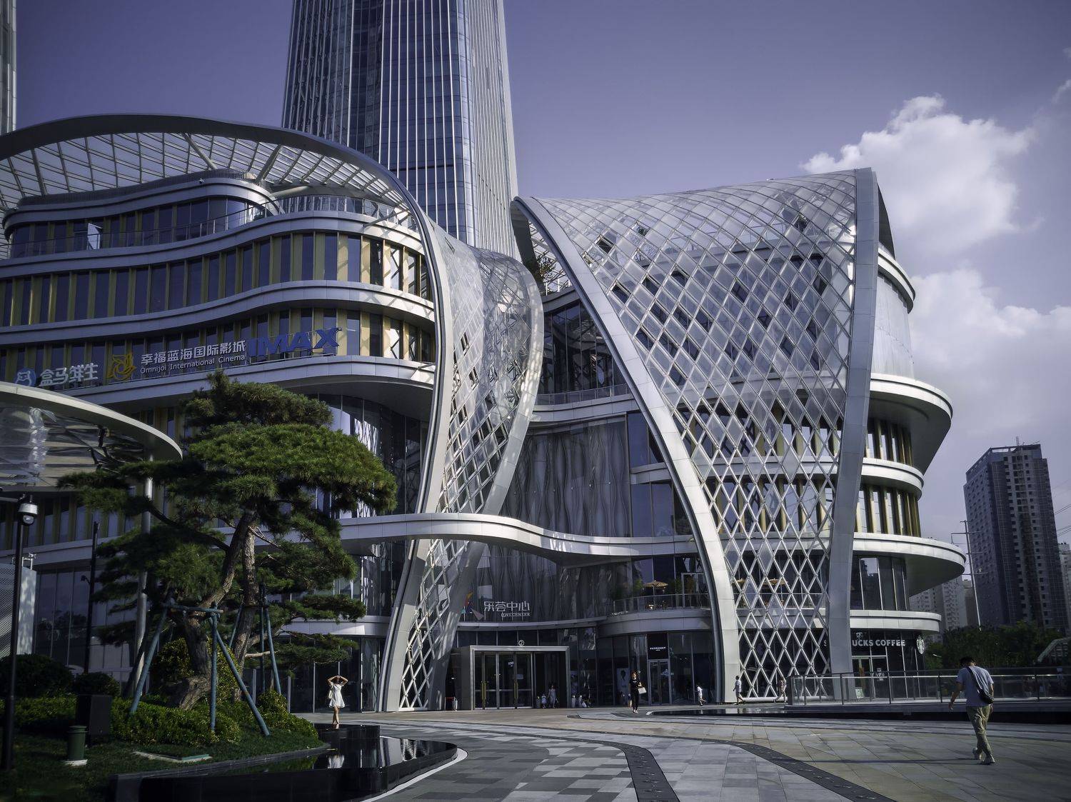 城市乐汇中心  ⅳ, 吴 微雨墨烟鸿