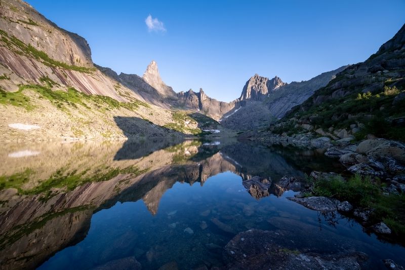 ергаки, красноярский край, енисейская сибирь, горное озеро, fujifilm Отражение гор фото превью