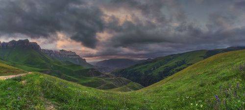 Горными дорогами