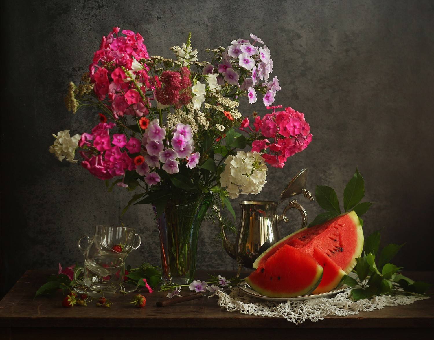 , Людмила Хрусталева*