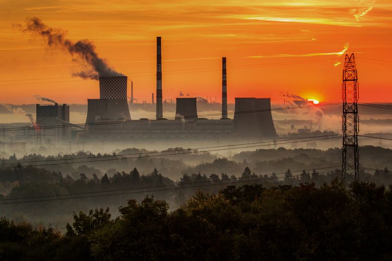 sunrise, fog, dawn, tower, cityscape, clouds, architecture, sun, light, industrial, industry, chimneys, powerplant, Łagisza, Canon Sunrise over the power station фото превью