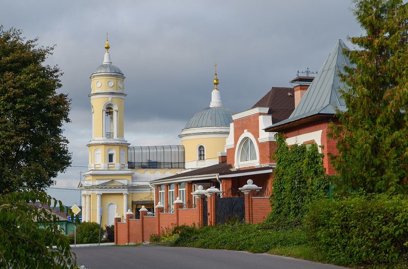 Коломна. Церковь Воздвижения Креста Господня. фото превью