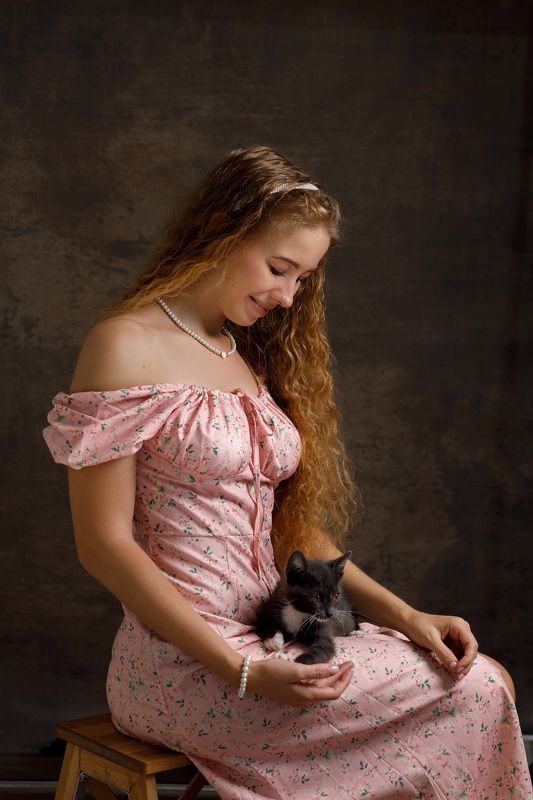 портрет, котенок, кот, девушка Диана фото превью