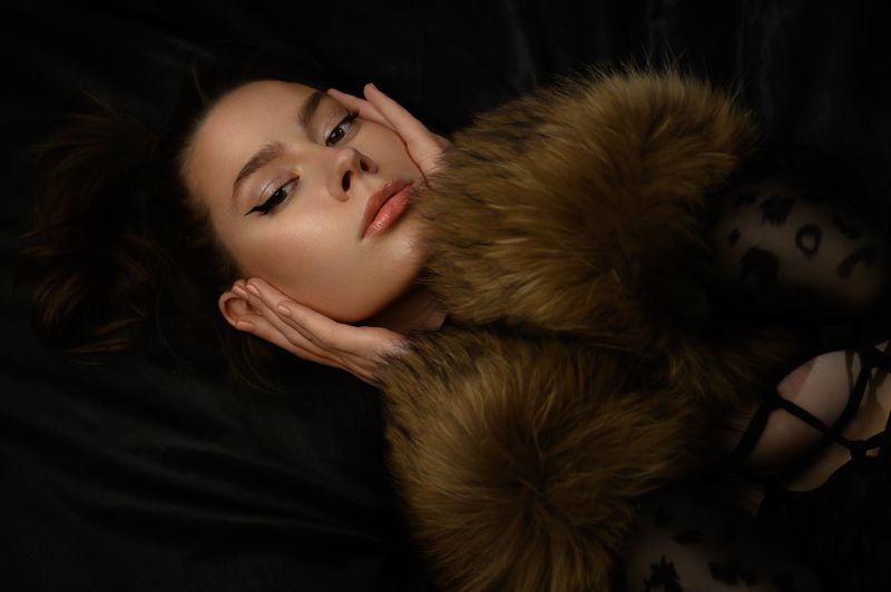 в белье, белье, гламур, женский портрет, девушка, girl, fashion, lingerie, woman, leo Леопарда фото превью