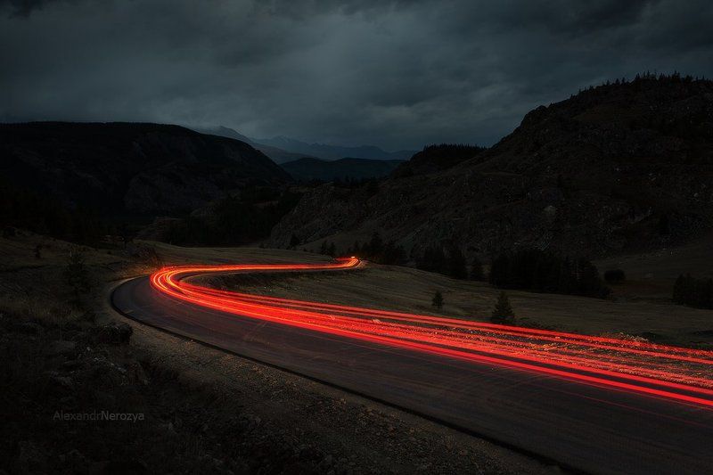 Altai, Altay, Landscape, Nature, Nerozya, Night, Red, Road, Russia, Siberia, Track, Алтай, Горы, Дорога, Красивый, Красный, Ночь, Огни, Пейзаж, Природа, Темный Track in night фото превью