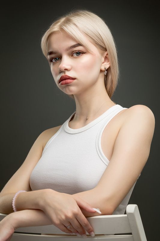 девушка, портрет, глаза, взгляд Мария фото превью