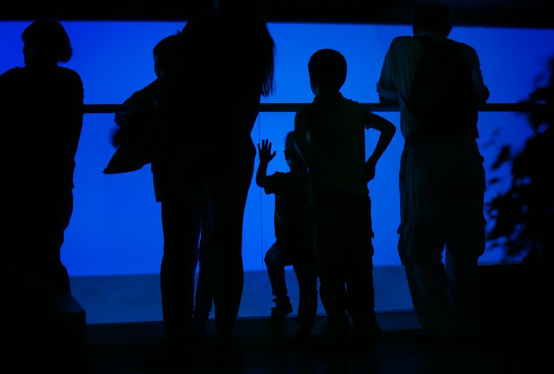 городские картинки, дети, на выставке На выставке фото превью