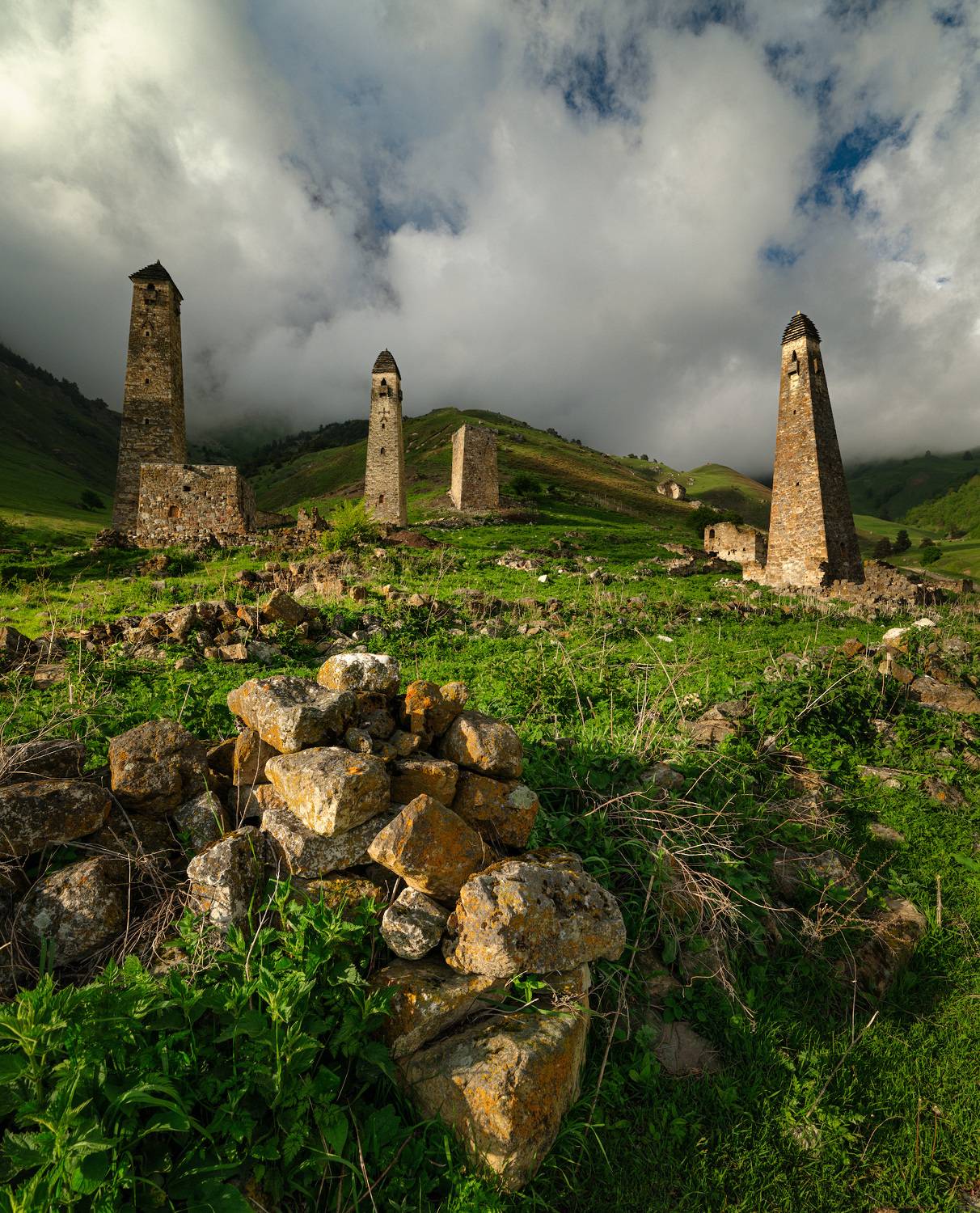 кавказ, эрзи, пялинг, горы, облака. / towers... mountains... clouds..., Леонтьев Константин