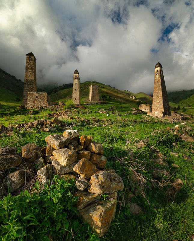 кавказ, эрзи, пялинг, горы, облака. / towers... mountains... clouds... Башни... горы... облака... фото превью