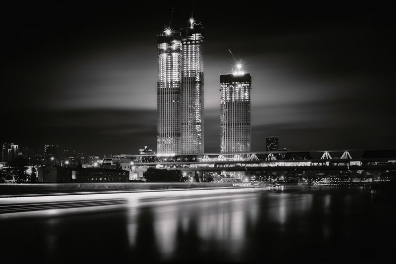 ночь, москва-сити, москва-река В Москва-сити фото превью