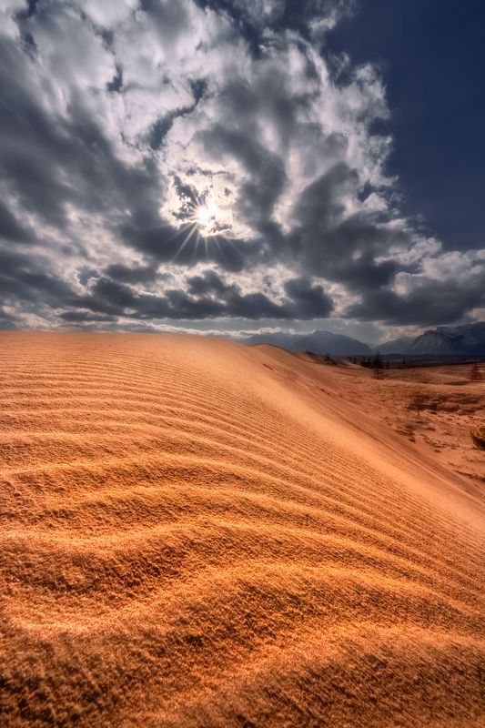 Чарская пустыня, Чара, пейзаж, mountains, Кодар, пустыня, горы, Забайкалье, бархан, песок, landscape, desert Солнечное окно фото превью