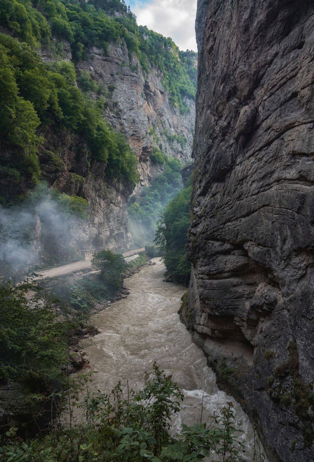 , Дэм Константин