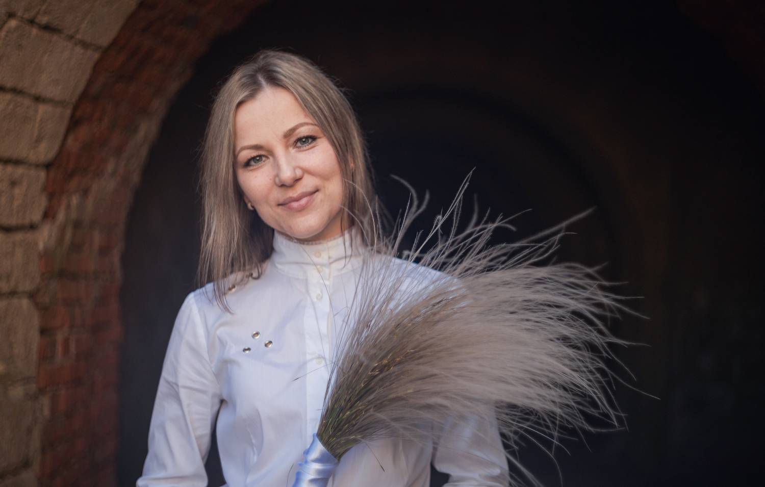 лето, девушка, экскурсовод, история, крепость, возрождение, ковыль, букет, керчь, крым, россия, Щербак Анатолий