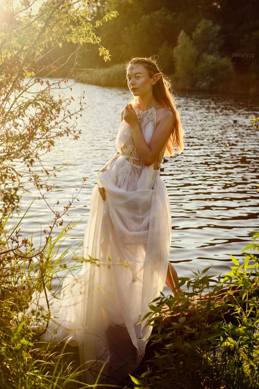 лето, закат, девушка, эльф Тепло летнего заката фото превью