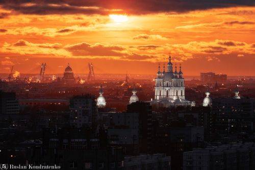 Закат над Санкт-Петербургом
