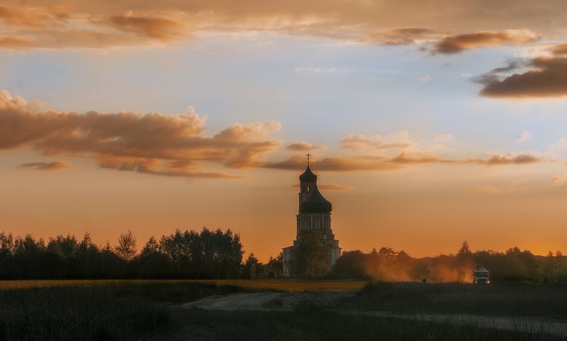 закат на поле  фото превью