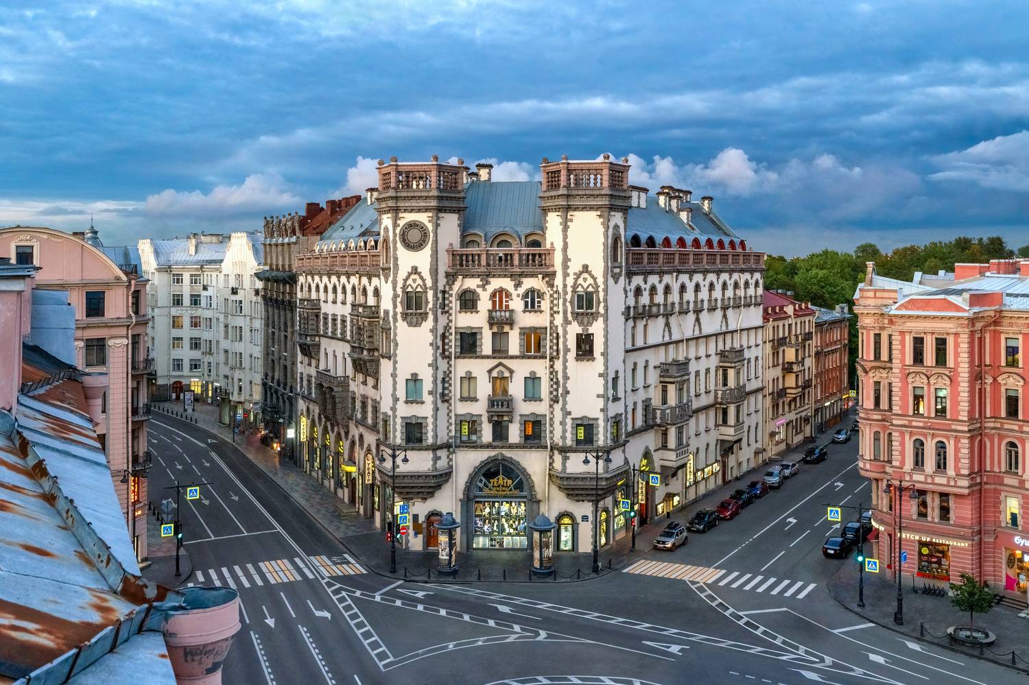 спб, крыша, театр, санкт-петербург, Сергей Газизов