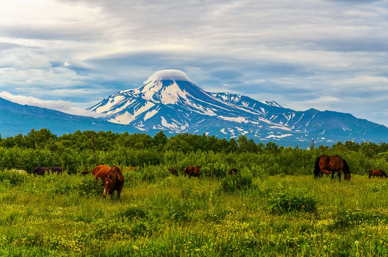 камчатка горы облака камчатский релакс фото превью