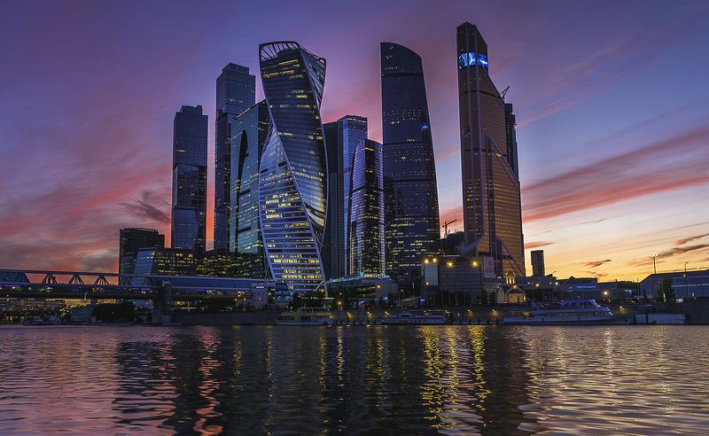 Сити на закате фото превью