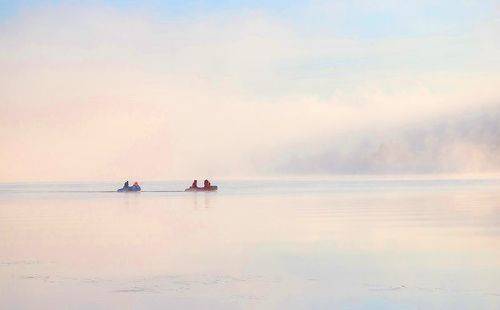 В белом молоке тумана