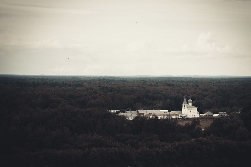 Монастырь фото превью