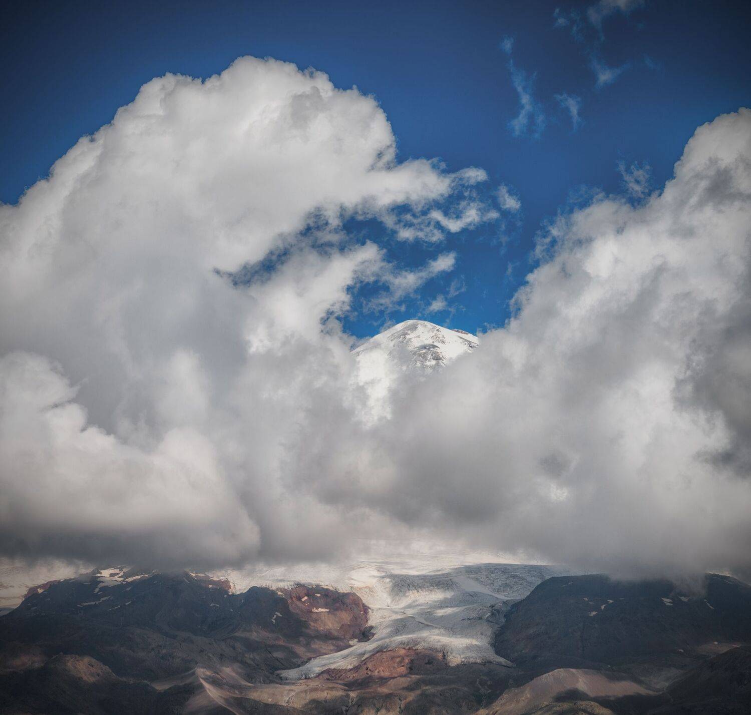 , Дэм Константин