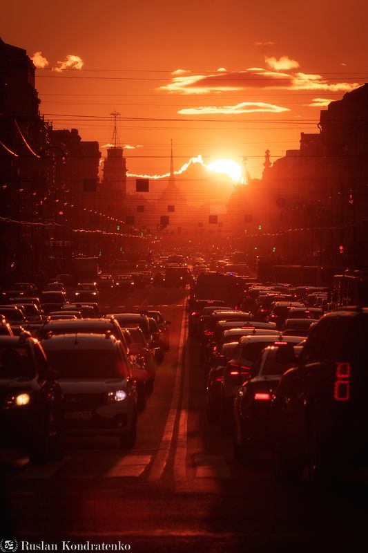 Невский проспект на закате дня фото превью