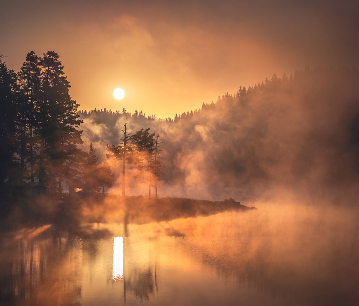 landscape nature scenery summer sunrise morning dawn lake reflection fog foggy mist misty clouds mountain trees пейзаж рассвет горы озеро, Александров Александър