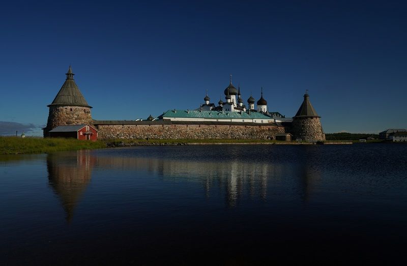 shore, monastery, fortress, reflection, sea, island, sky, summer, landscape, horizon, temple, bastion, symbol Morning фото превью