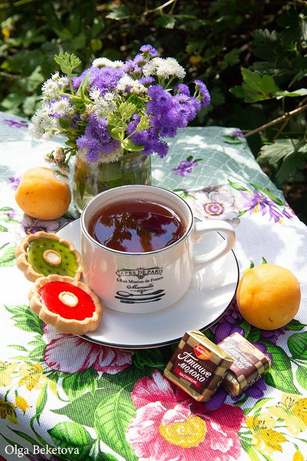 натюрморт, чай, конфеты, Бекетова Ольга